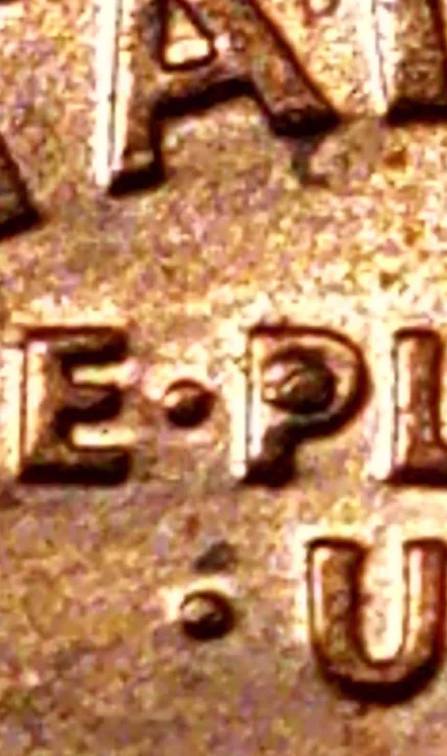 2007-P-Lincoln-Additional-Dot-Inside-Letter-